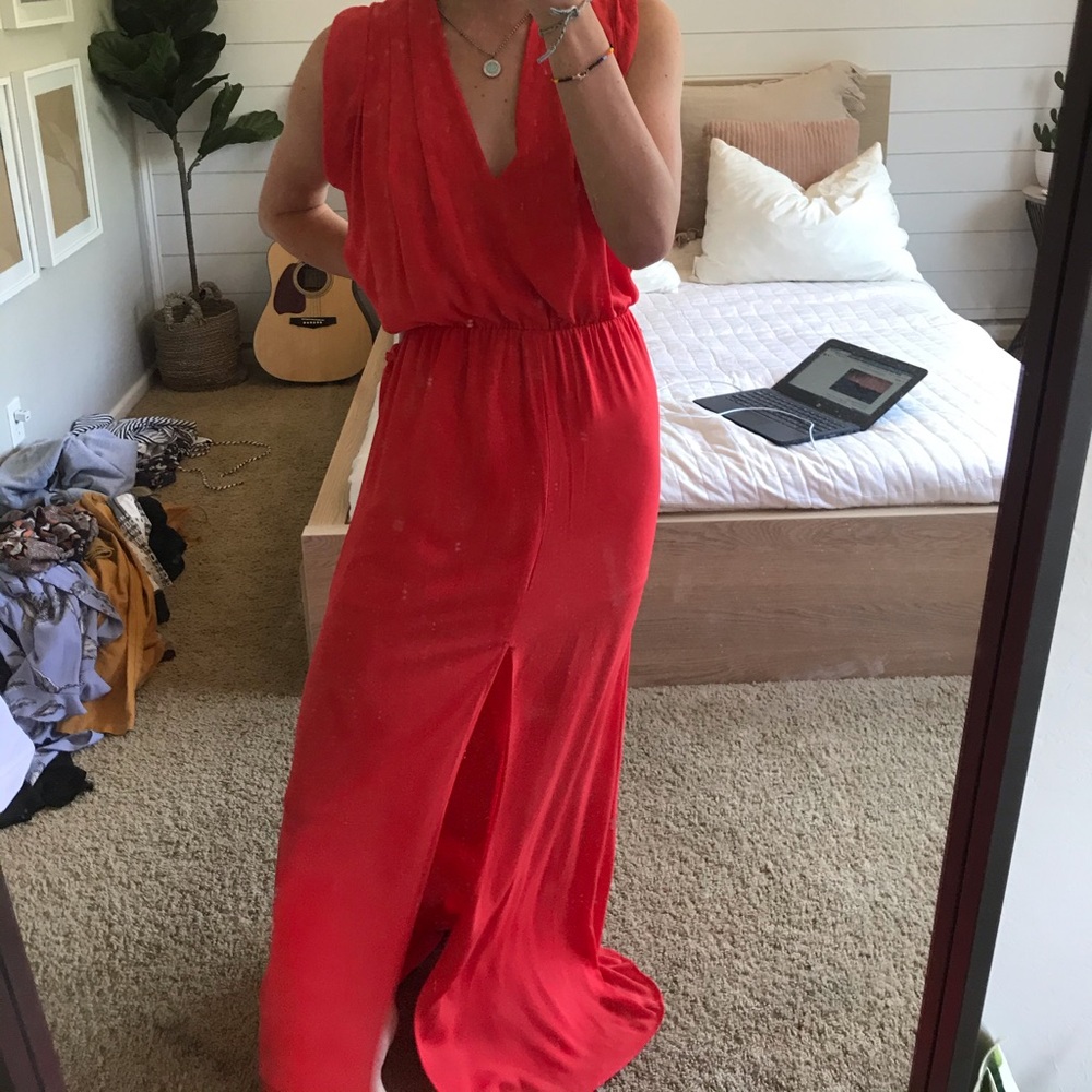 RED DRESS